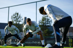 曼城三名球員缺席對陣西漢姆訓練 努內斯有機會迎來首秀