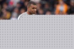 記者：姆巴佩被紅牌罰下後情緒低落 賽後主動向布蘭科道歉