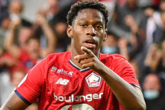 曝AC米蘭仍計劃簽下戴維 球員合約隻剩下最後一年