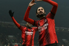 意甲AC米蘭3-1戰勝羅馬 吉魯為球隊破門