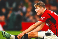 霍伊倫創造曼聯12月最佳進球 霍伊倫收獲英超處子球