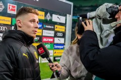 小阿紮爾：我差點打進了我第一個頭球