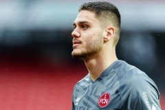 倫敦足球：斯圖加特不萊梅有意租借阿森納中衛馬夫羅帕諾斯