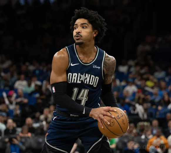 森林狼有意加裏哈裏斯