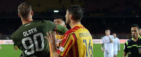 拉帕杜拉與奧爾森爆發衝突