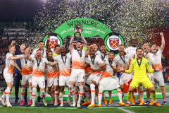 佛羅倫薩不敵西漢姆 鮑文打進絕殺球西漢姆43年來首冠