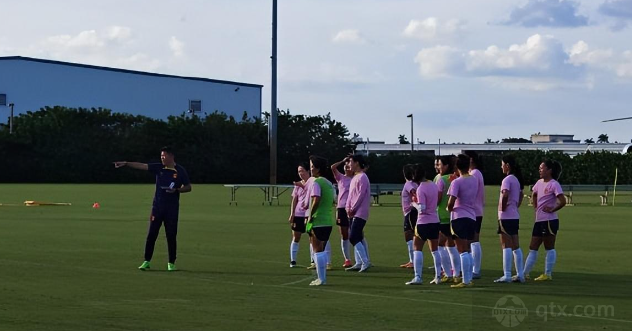 中國女足隊員們