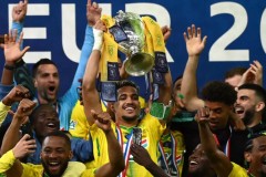 法國杯決賽南特1-0尼斯奪冠賽後解析:南特觸底反彈創造奇跡