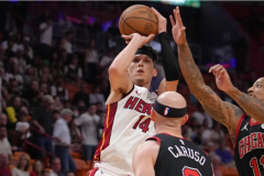 熱火連續兩年淘汰公牛 成功躋身季後賽的行列