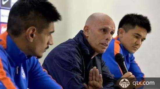 印度隊抵達中國 未帶隊長袖標 在蘇州臨時購買