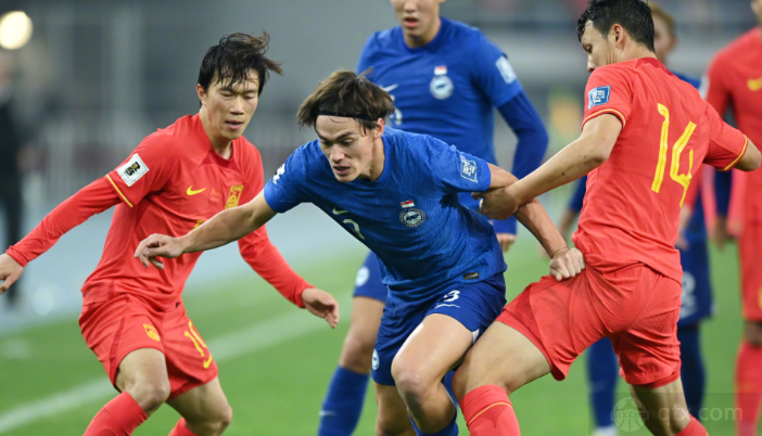 中國男足大勝新加坡