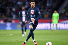 大巴黎對埃基蒂克最新要價3000萬歐 法蘭克福目前還未表態