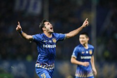 中超-埃德爾造烏龍特謝拉破門  蘇寧2-1擊敗恒大隊史首次榮膺聯賽桂冠