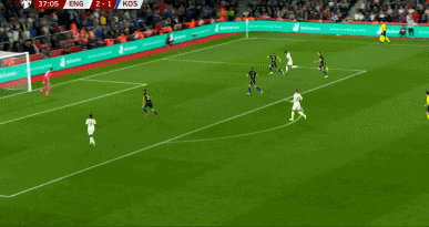 沃伊沃達烏龍球