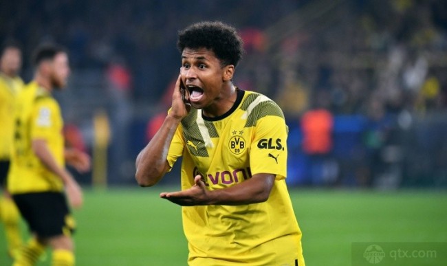 維拉關注阿德耶米情況