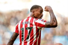 伊萬托尼準備在冬窗離開布倫特福德 槍手與藍軍將對其進行爭奪