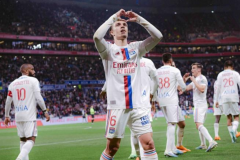 法甲裏昂3-1摩納哥 本耶德爾點球破門難救主