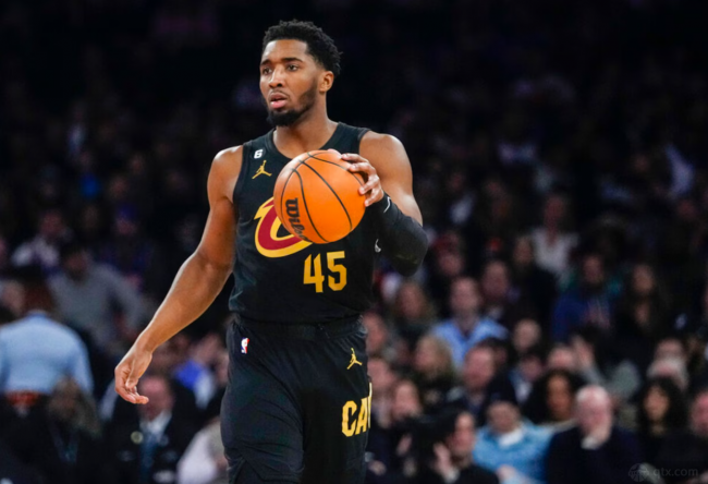 米切爾狂轟71分什麼時候?米切爾狂轟71分什麼時候?