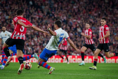 國王杯巴薩2-4不敵畢巴止步八強 萊萬、亞馬爾破門