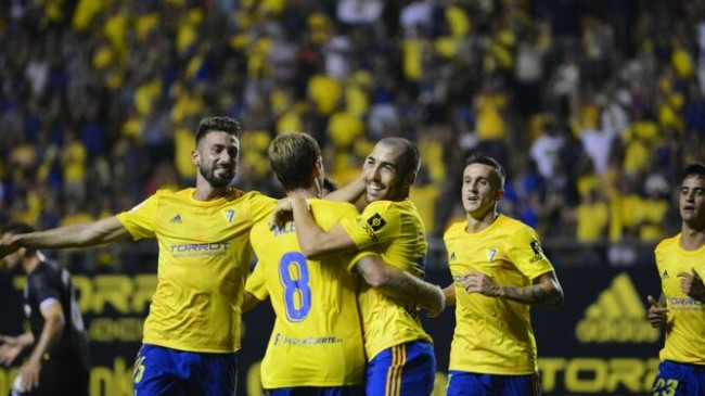 卡迪斯衝甲勢頭強勁