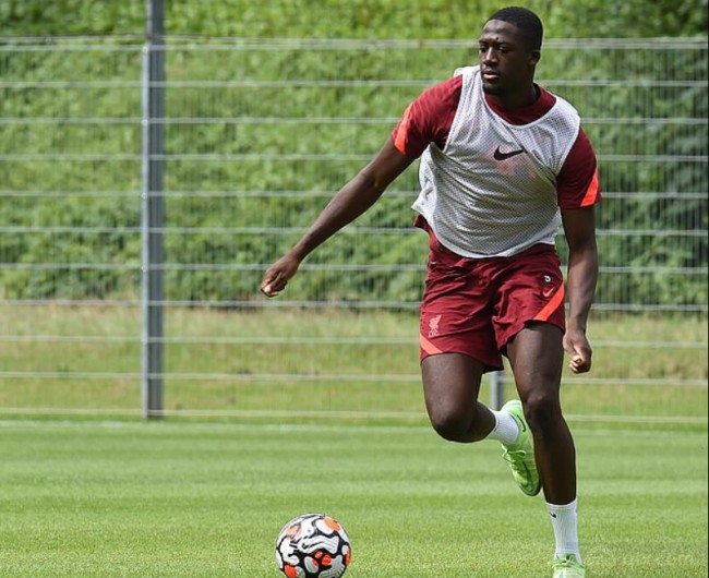 紅軍新中衛科納特