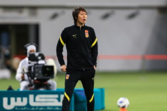 李鐵執教國足戰績一覽 10場比賽取得5勝3負2平戰績