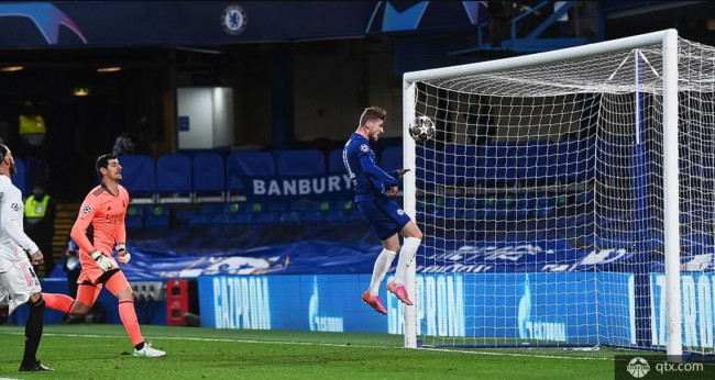 維爾納頭球破門