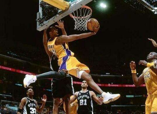 鋒衛搖擺人技巧