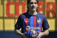 巴薩考慮補強右後衛 欲砸大價錢簽下阿諾德