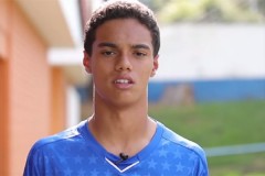 西媒：巴薩已經簽下小羅18歲兒子 父子二人均為同一俱樂部效力