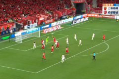 中超：上海海港0-1十人成都蓉城 帕拉西奧斯補時絕殺馮卓毅直紅