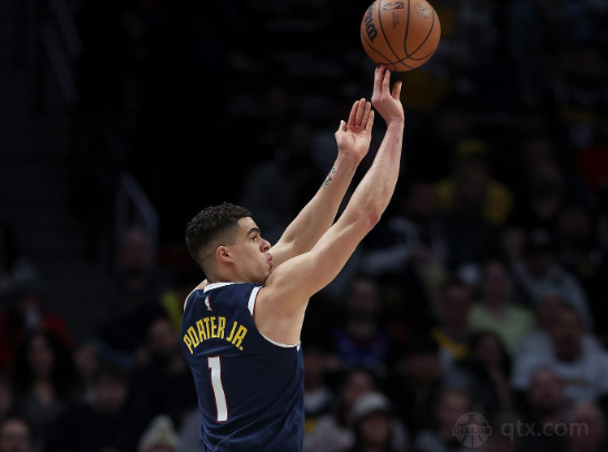 掘金球員小邁克爾·波特