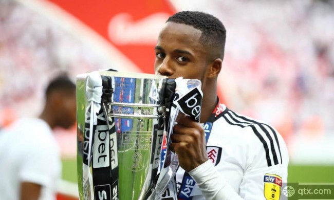 富勒姆足球俱樂部的英冠最佳球員塞塞尼翁 富勒姆足球俱樂部的英冠最佳球員塞塞尼翁