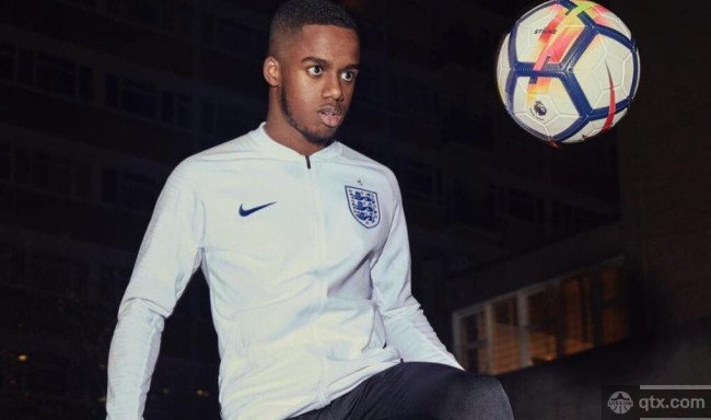 富勒姆足球俱樂部的英冠最佳球員塞塞尼翁 富勒姆足球俱樂部的英冠最佳球員塞塞尼翁