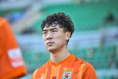 記者：石柯戰申花賽前就有拉傷跡象 首發出戰實屬無奈